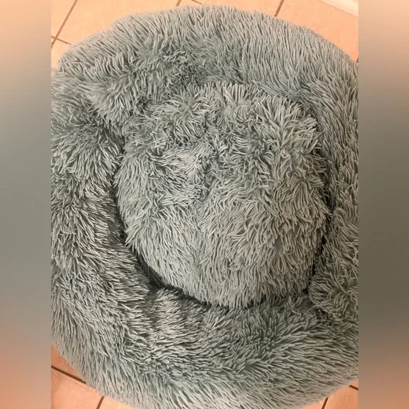 PupShow Orthopedic Cuddler Bed
